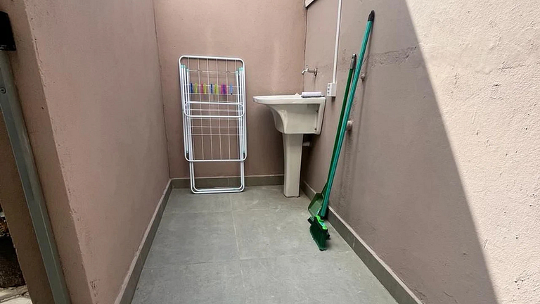 Studio kitnet Apartamento Privativo Jundiai 03