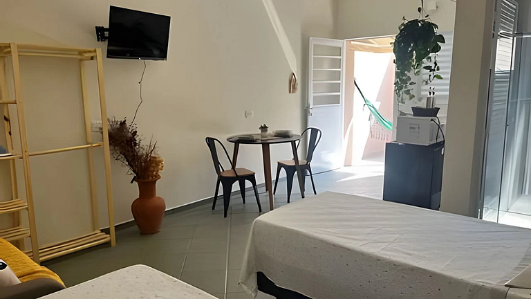 Studio kitnet Apartamento Privativo Jundiai 01