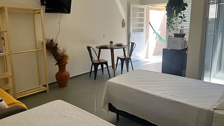 Studio kitnet Apartamento Privativo Jundiai 01